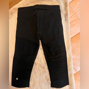 LuluLemon Mesh Legging Size 6
